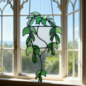 Green Leaf Stained Glass Suncatcher | Minimalist Plant Window Hanging | Boho Home Decor | Handmade Glass Vine Art | Nature Gift for Her