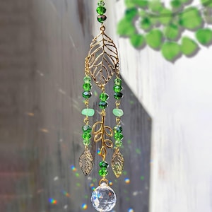 Green Leaf Crystal Suncatcher with Gold Accents and Gemstones, Three Leaves Emerald Stone Celestial Home Decor, Boho Garden Wall Art for Zen